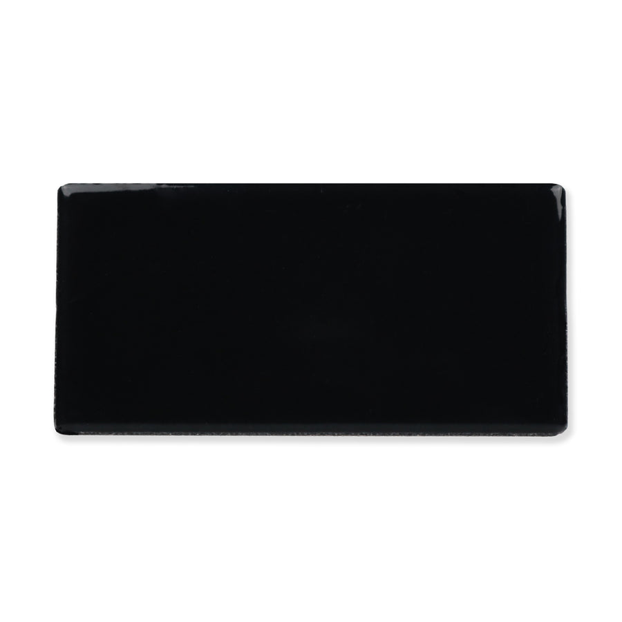 Hue Ceramic Tile Shown In Nero with Glossy Finish