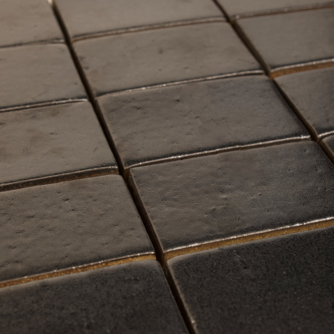 Cascadia Iridium Ceramic Tile