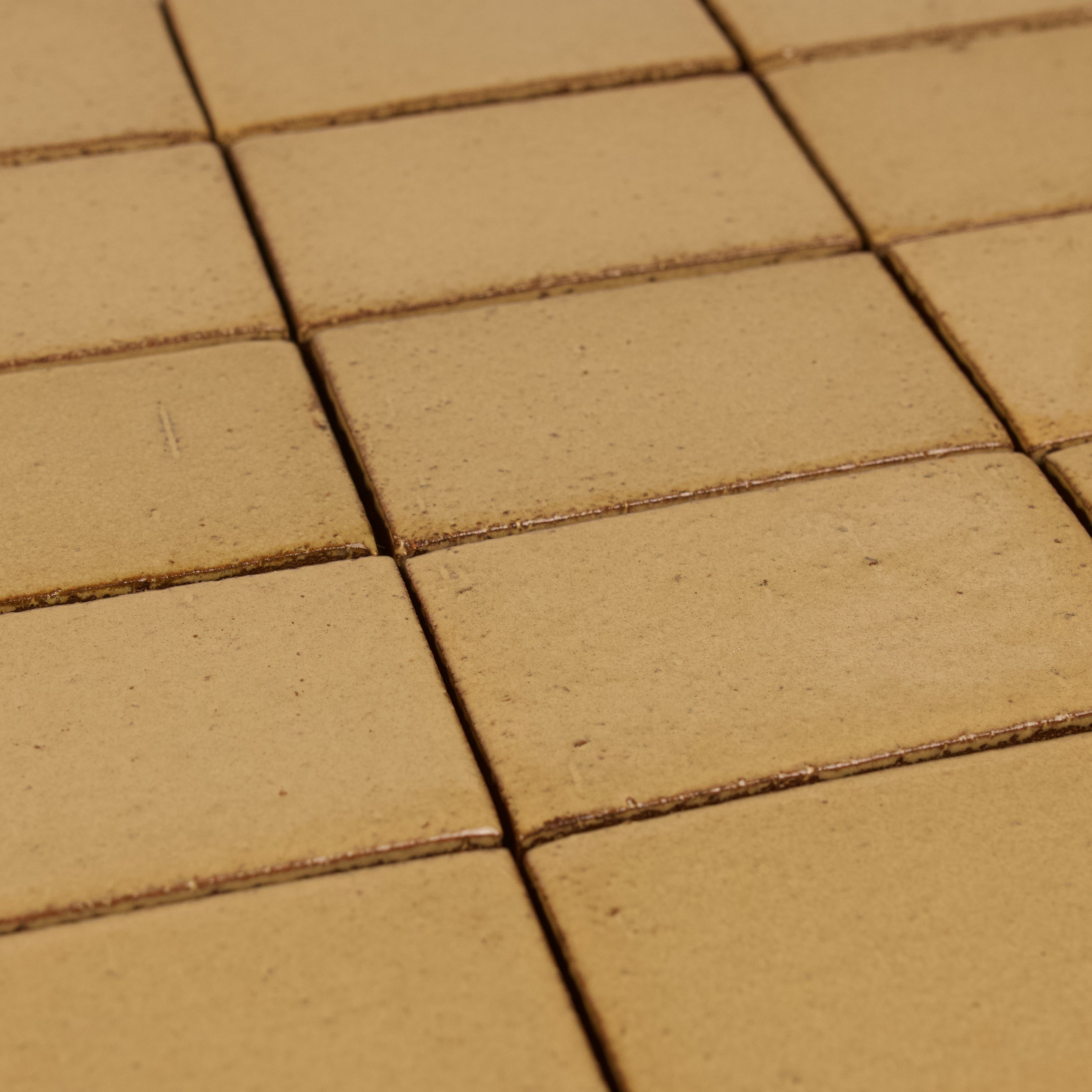 Cascadia Wheatberry Ceramic Tile